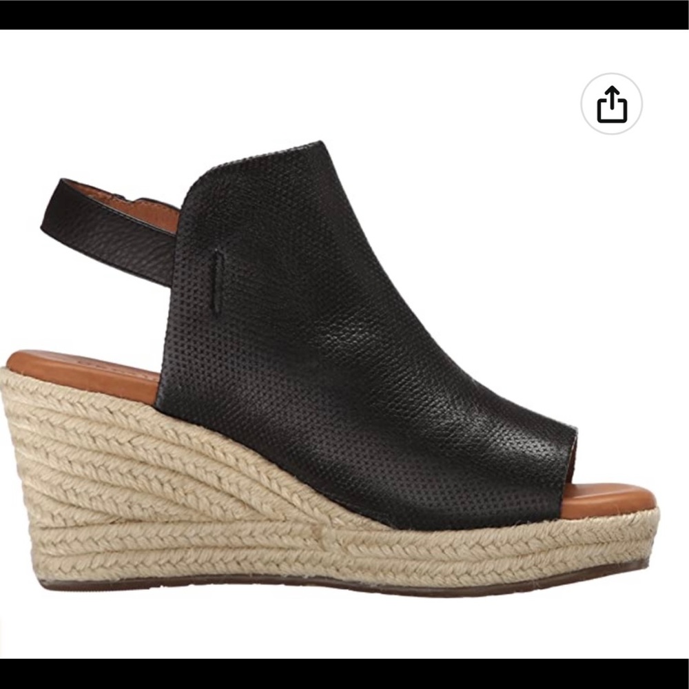 Kenneth Cole Gentle Souls Katie 2 Wedge Sandal Size 8.5